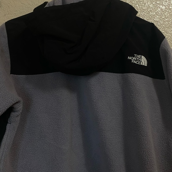 The North Face Jacket - Picture 3 of 4